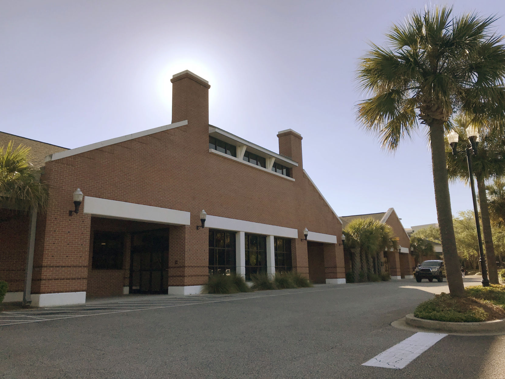 Gold's Gym to take over former Southern Season